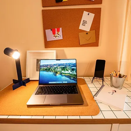 شقة Play Cloud With Cinema & Foosball Old Town Heart